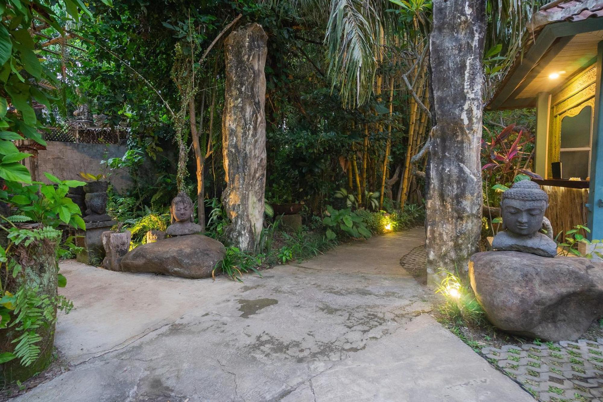 Nayaka Living Ubud Exterior foto